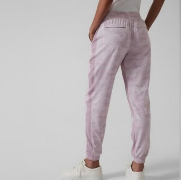 Athleta Lined Brooklyn Joggers - Picture 3 of 10